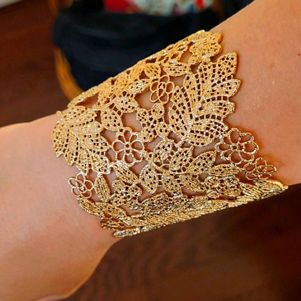 Gold lace cuff bracelet